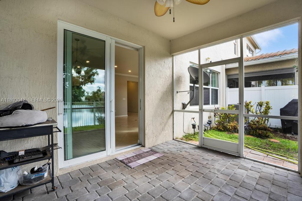 HILLCREST COUNTRY CLUB SO - Residential