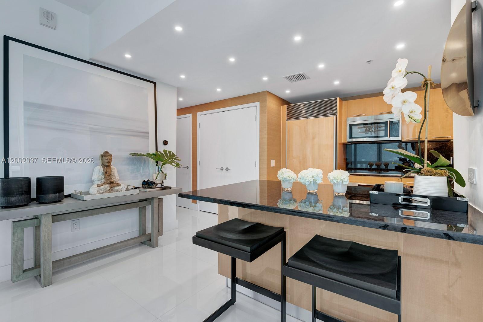 NORTH CARILLON BEACH COND - Residential