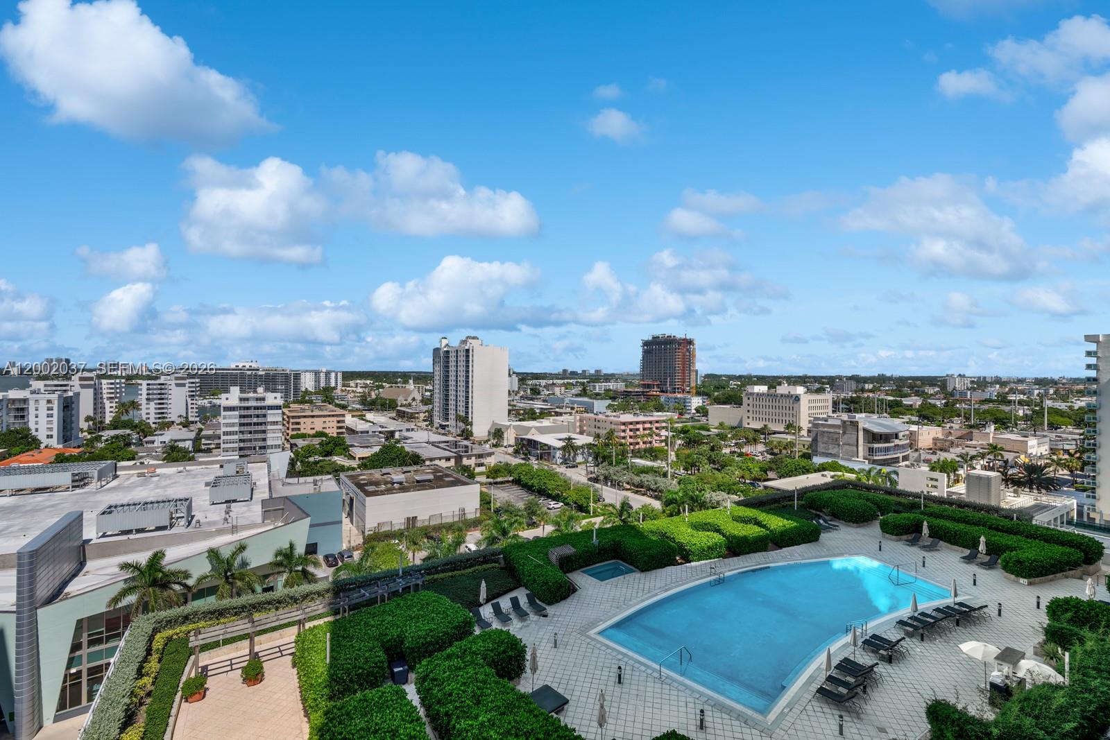 NORTH CARILLON BEACH COND - Residential