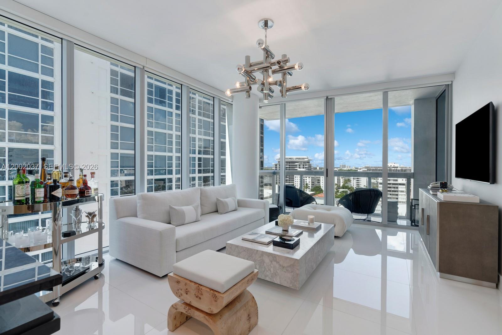 NORTH CARILLON BEACH COND - Residential