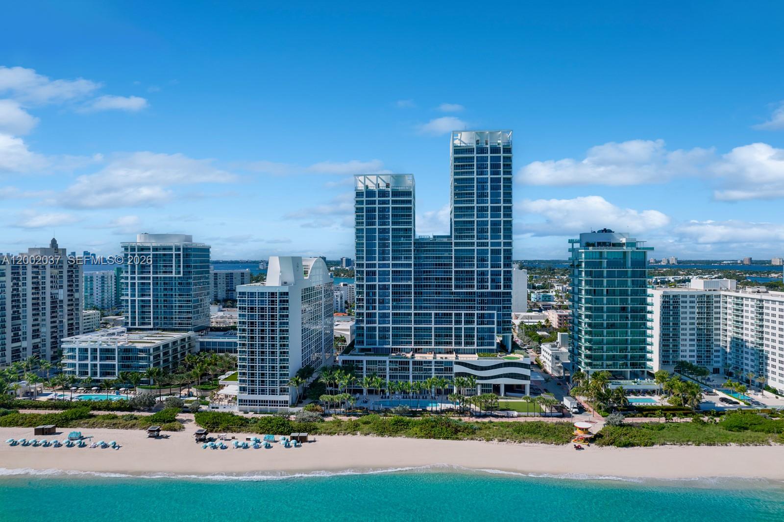NORTH CARILLON BEACH COND - Residential