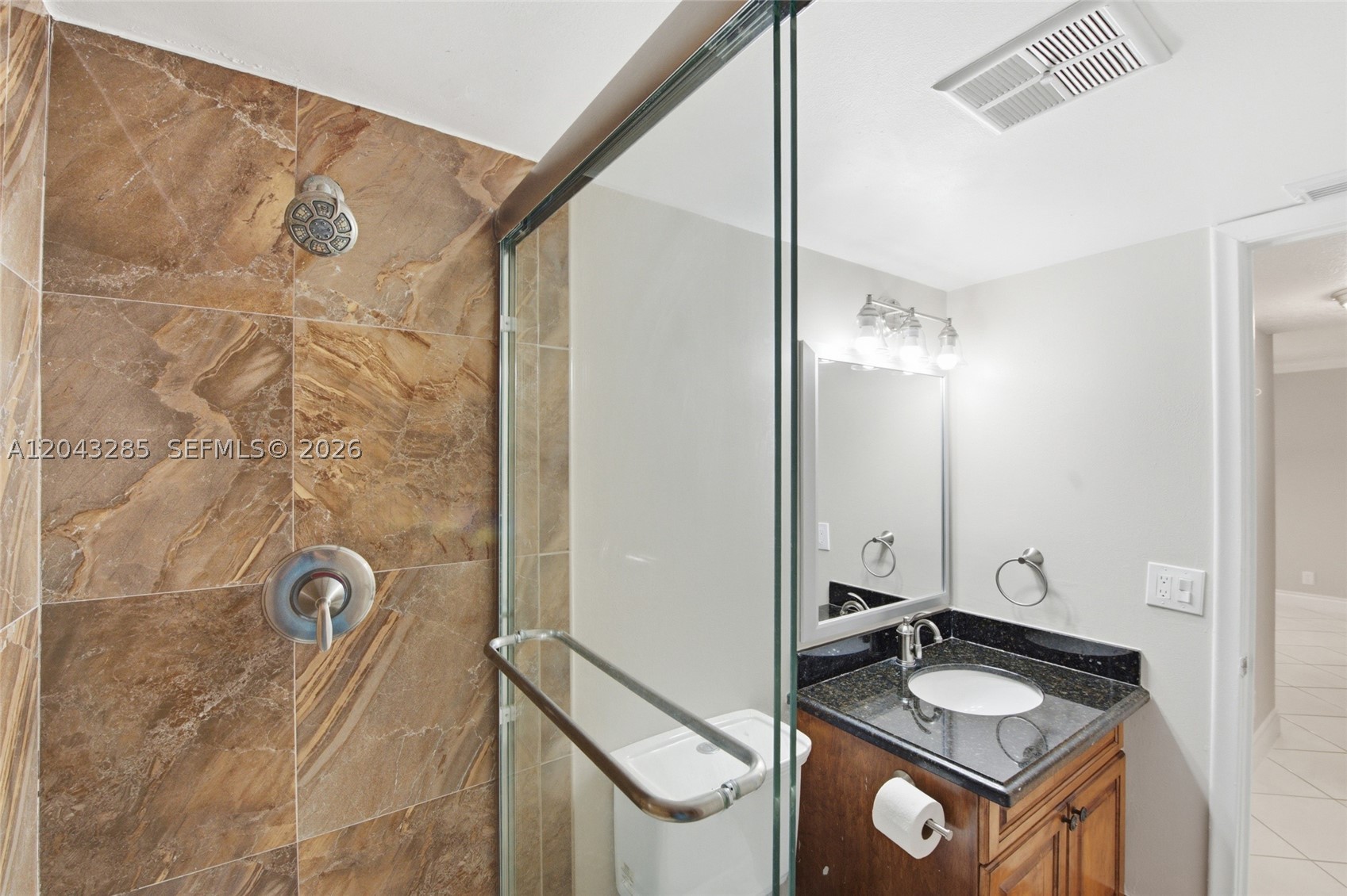 FOREST HILLS CONDO NORTH - Residential Lease