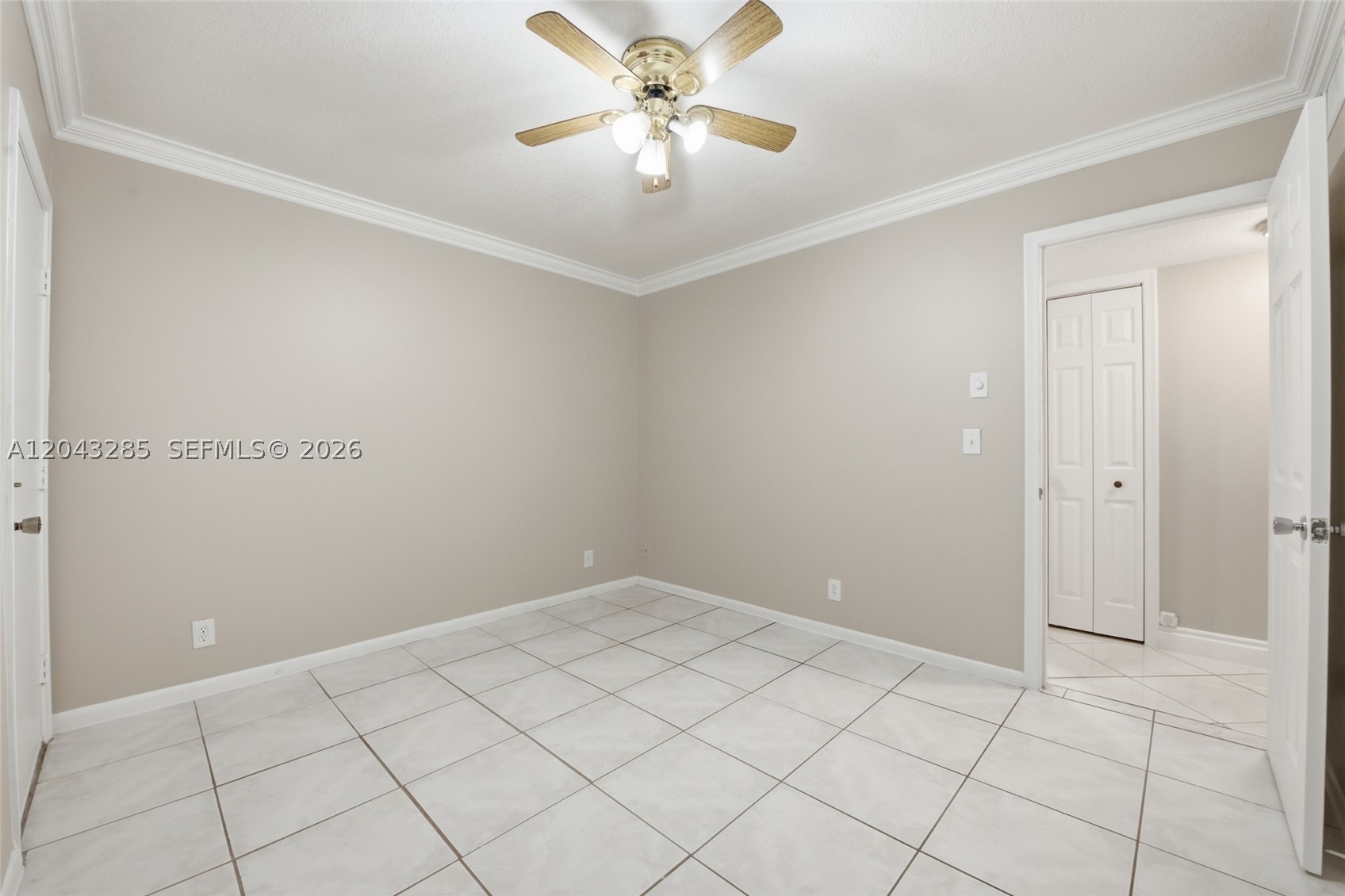 FOREST HILLS CONDO NORTH - Residential Lease