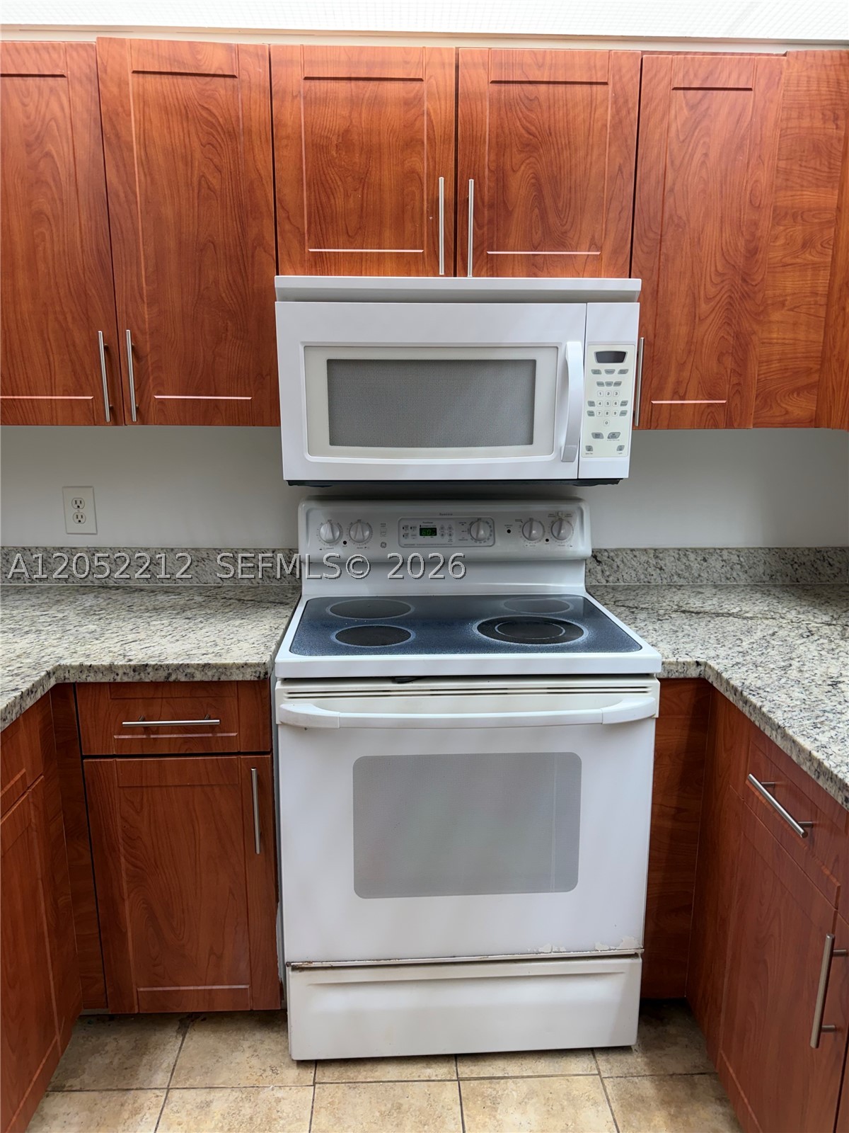 CAMBRIDGE AT CENTURY VILL - Residential Lease