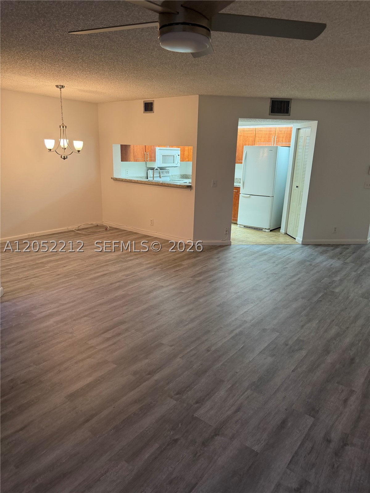 CAMBRIDGE AT CENTURY VILL - Residential Lease