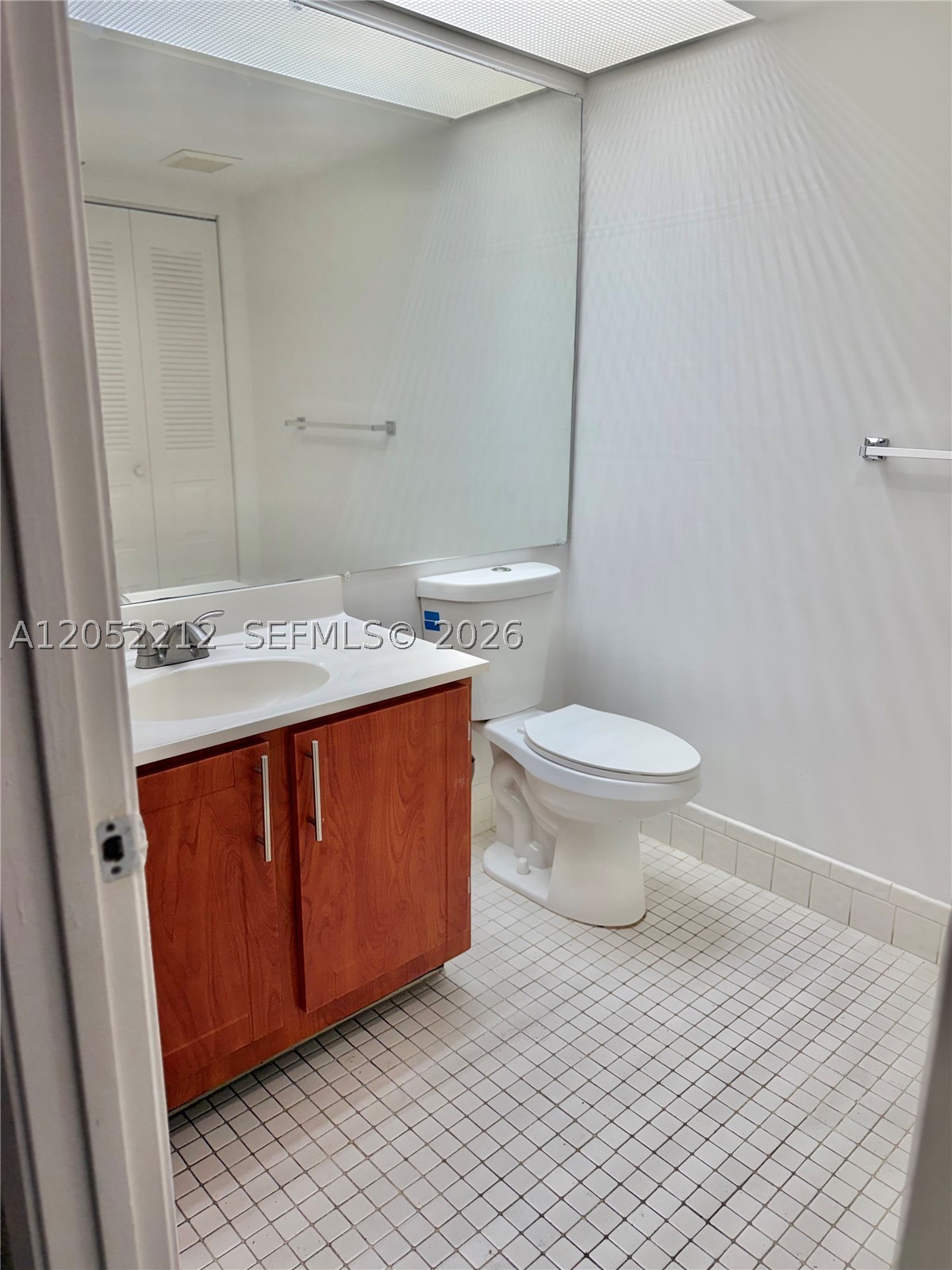 CAMBRIDGE AT CENTURY VILL - Residential Lease