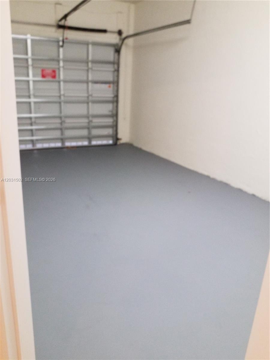 MAGNOLIA TRAILS - Residential Lease