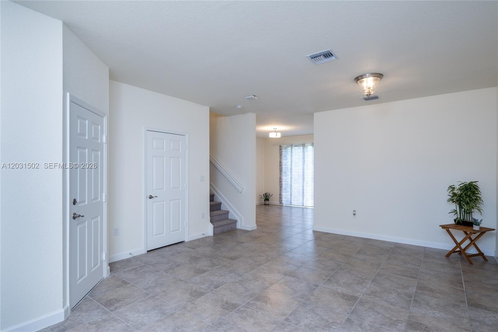 MAGNOLIA TRAILS - Residential Lease