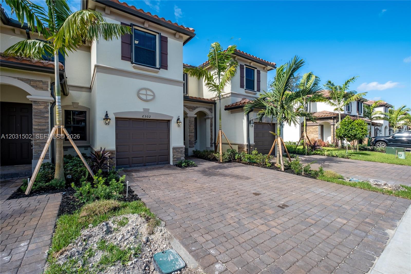 MAGNOLIA TRAILS - Residential Lease