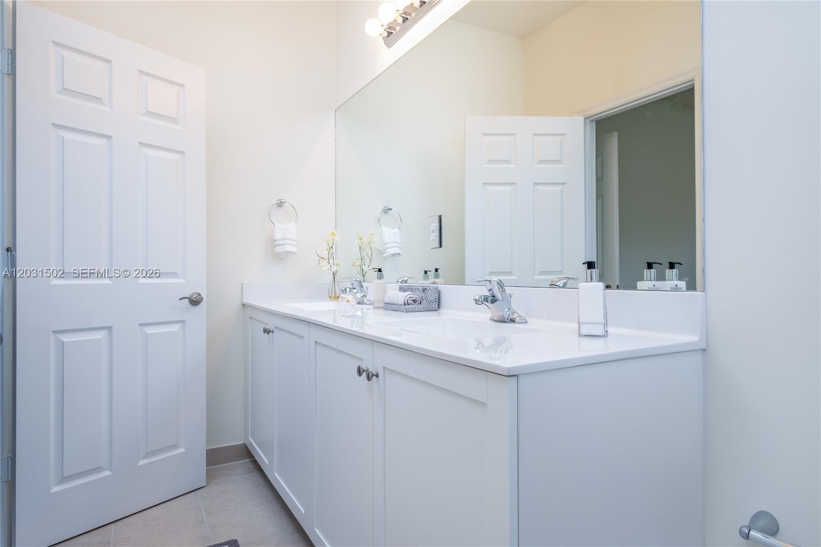 MAGNOLIA TRAILS - Residential Lease