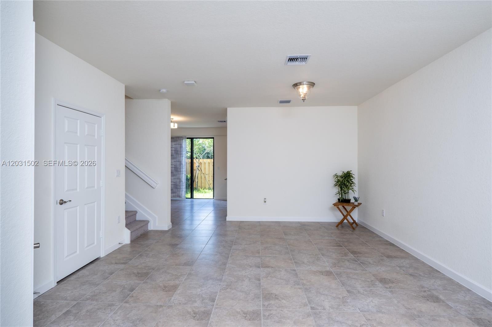 MAGNOLIA TRAILS - Residential Lease