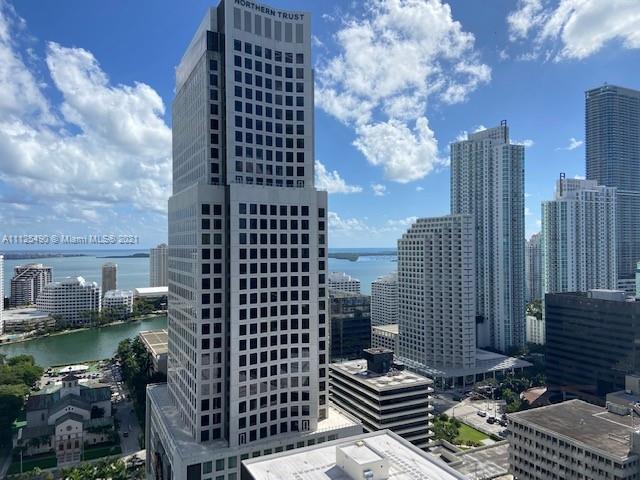 REACH CONDO - Residential Lease