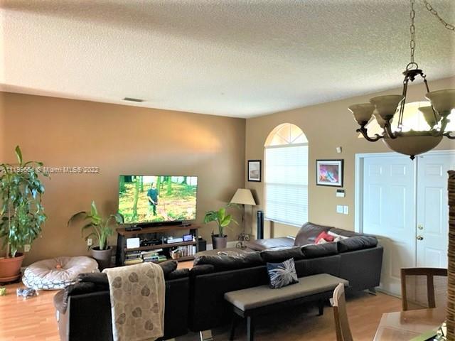 KEYS LANDING - Residential