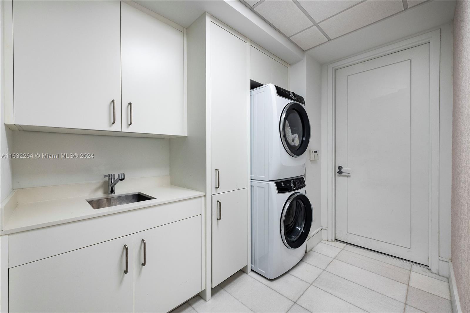 Aqualina Estates - Residential