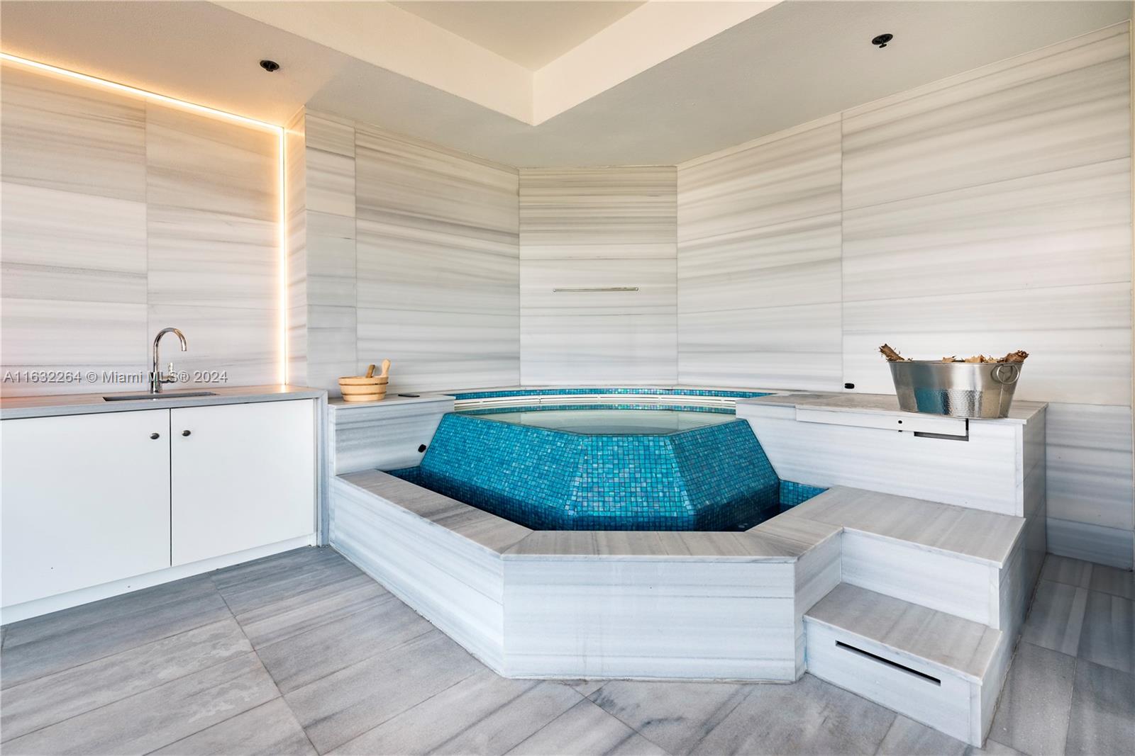 Aqualina Estates - Residential
