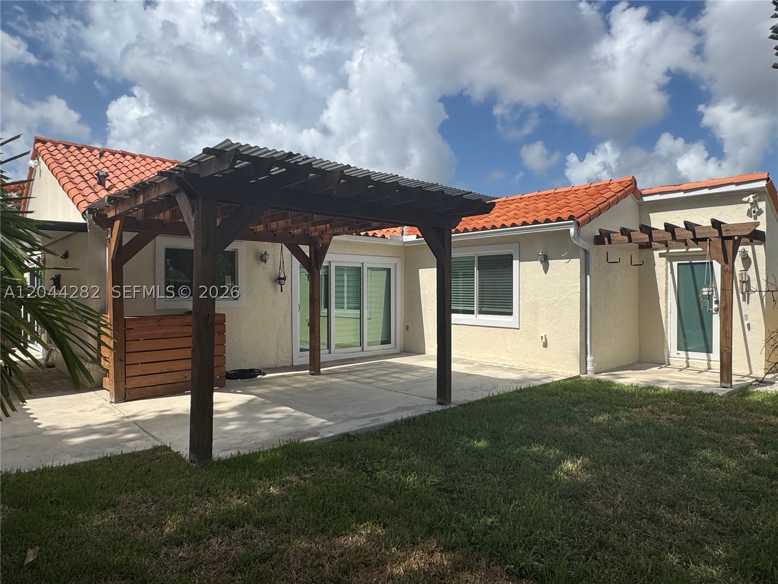 DEERWOOD ESTATES - Residential