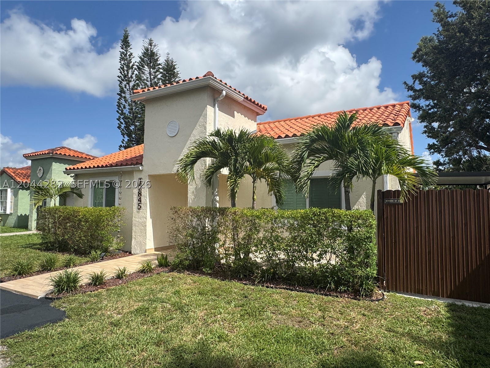 DEERWOOD ESTATES - Residential
