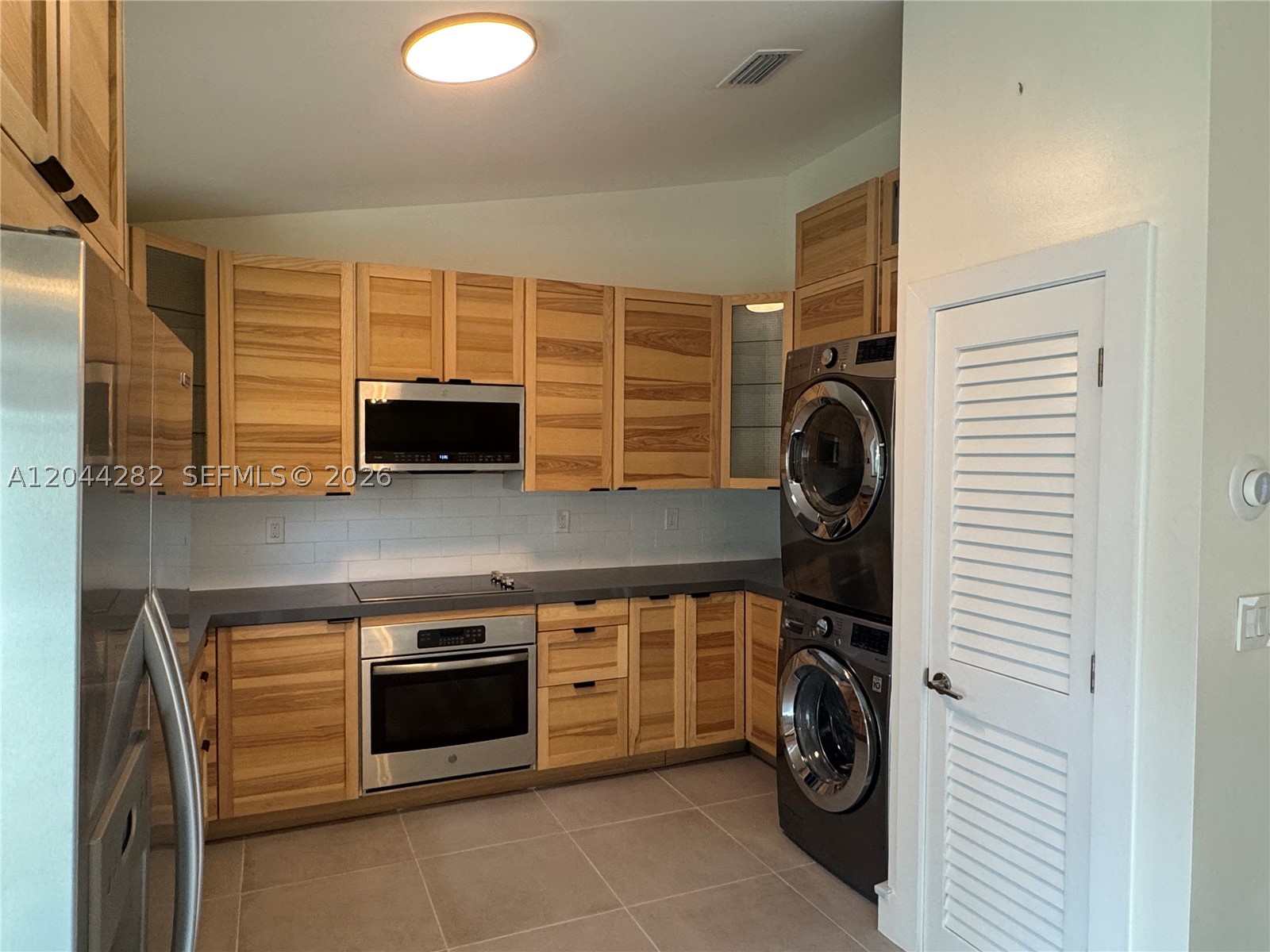 DEERWOOD ESTATES - Residential