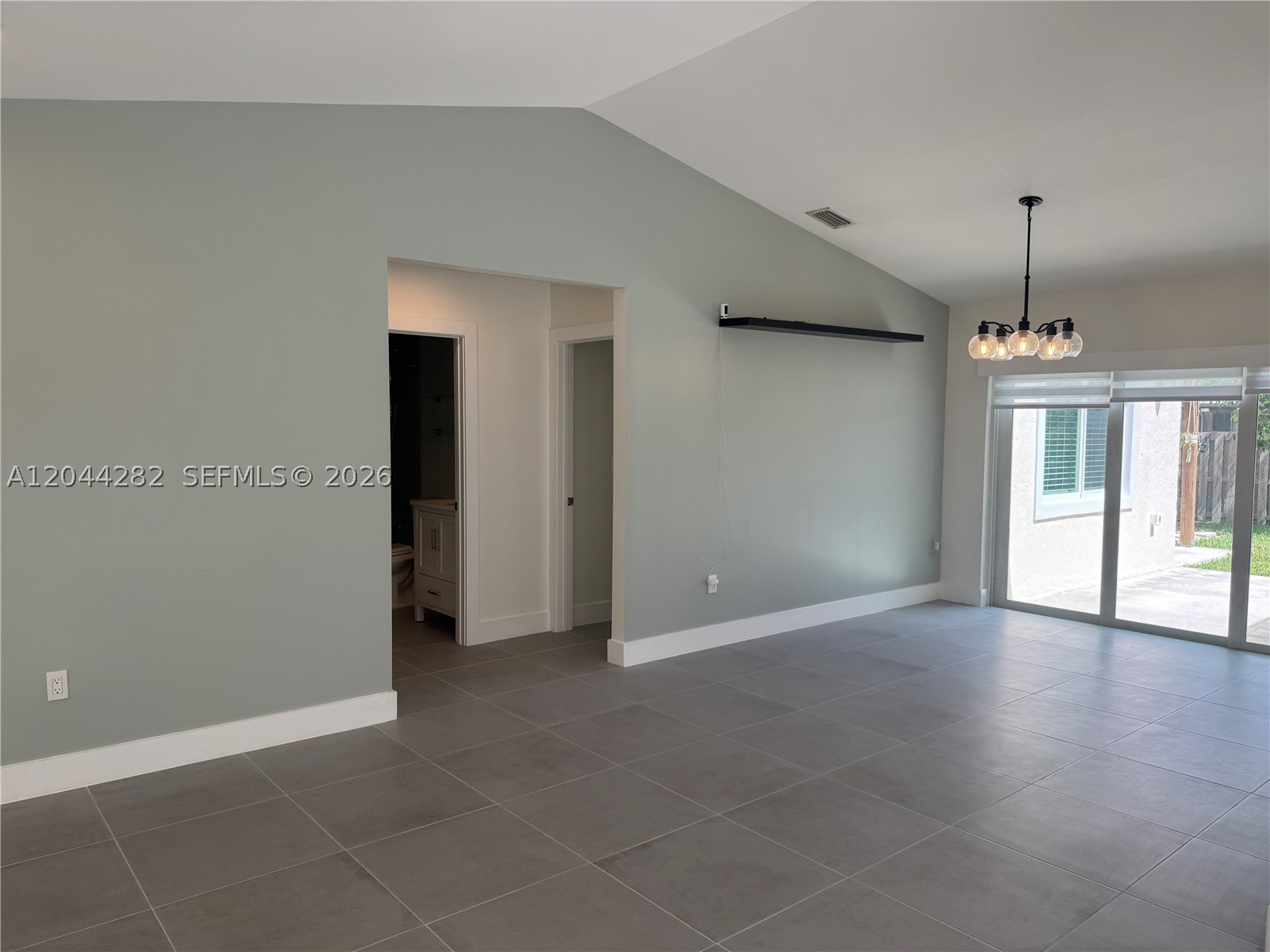 DEERWOOD ESTATES - Residential
