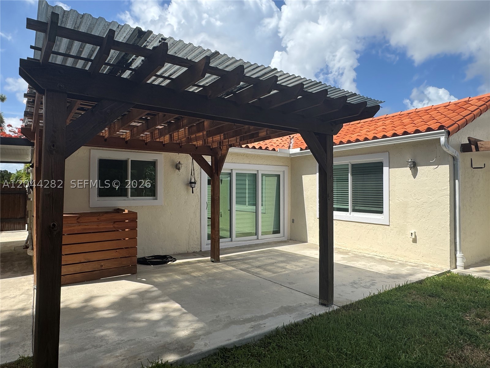 DEERWOOD ESTATES - Residential