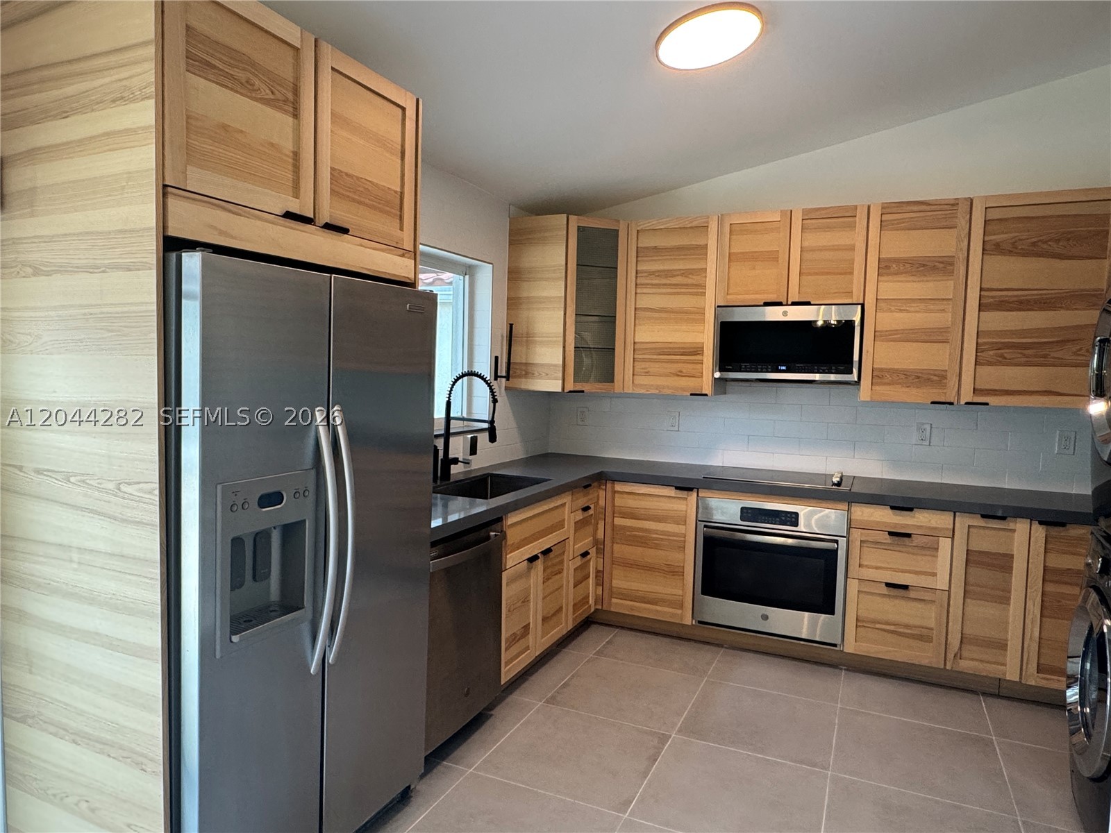 DEERWOOD ESTATES - Residential