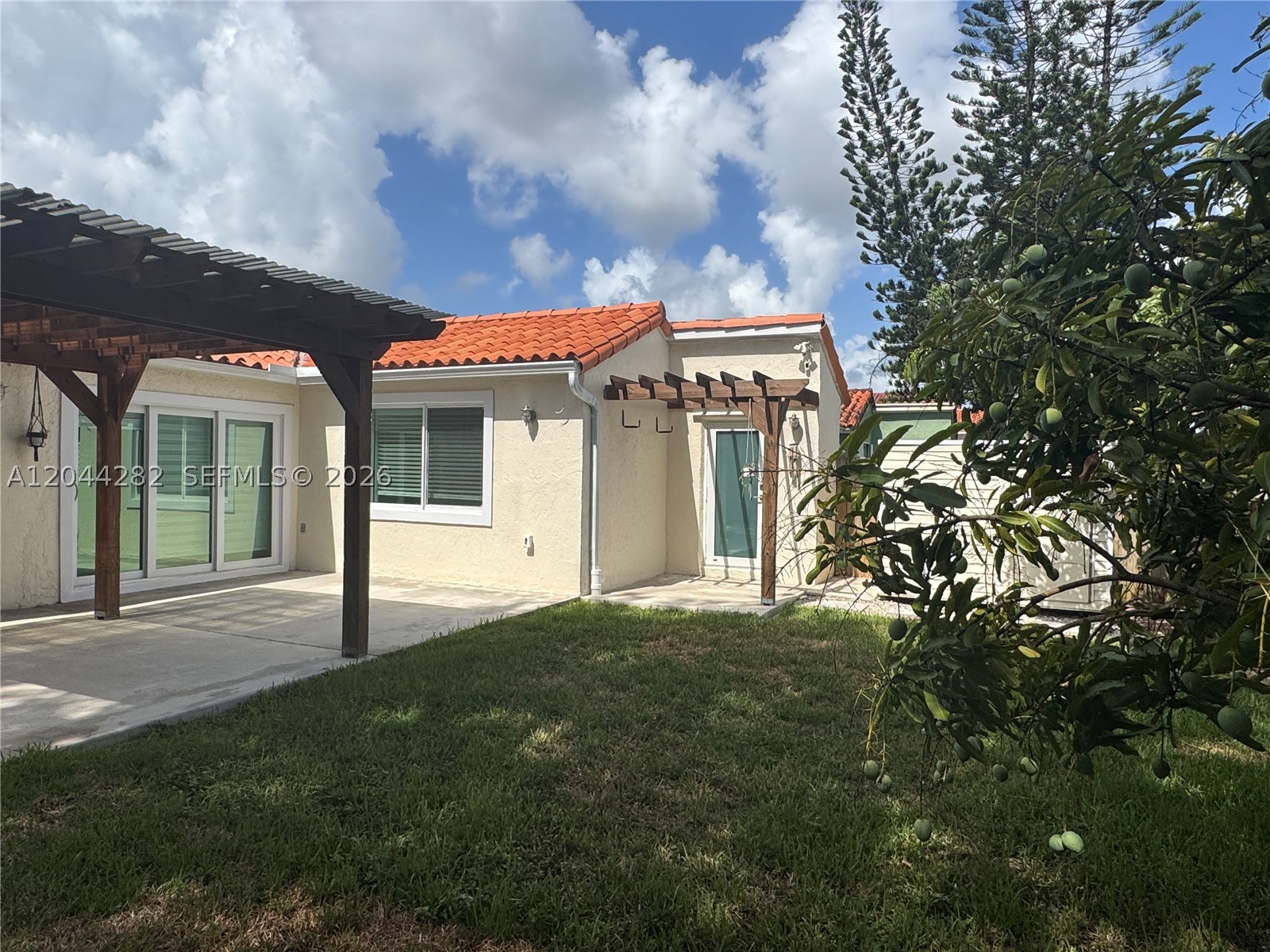 DEERWOOD ESTATES - Residential