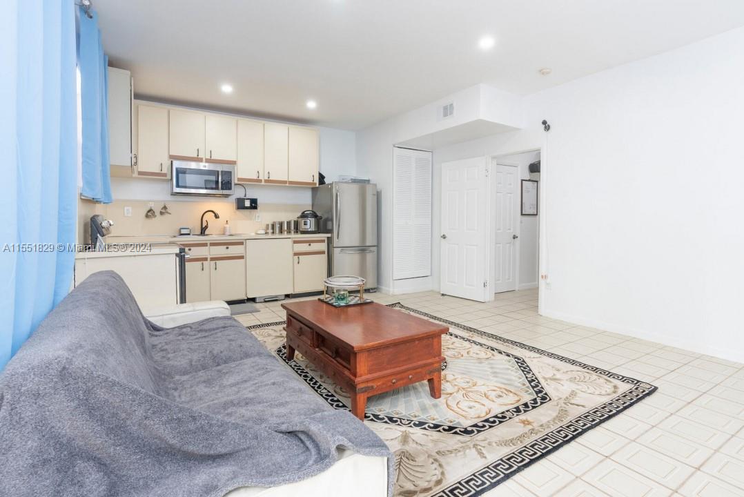 AUBURNDALE AMD - Residential Income