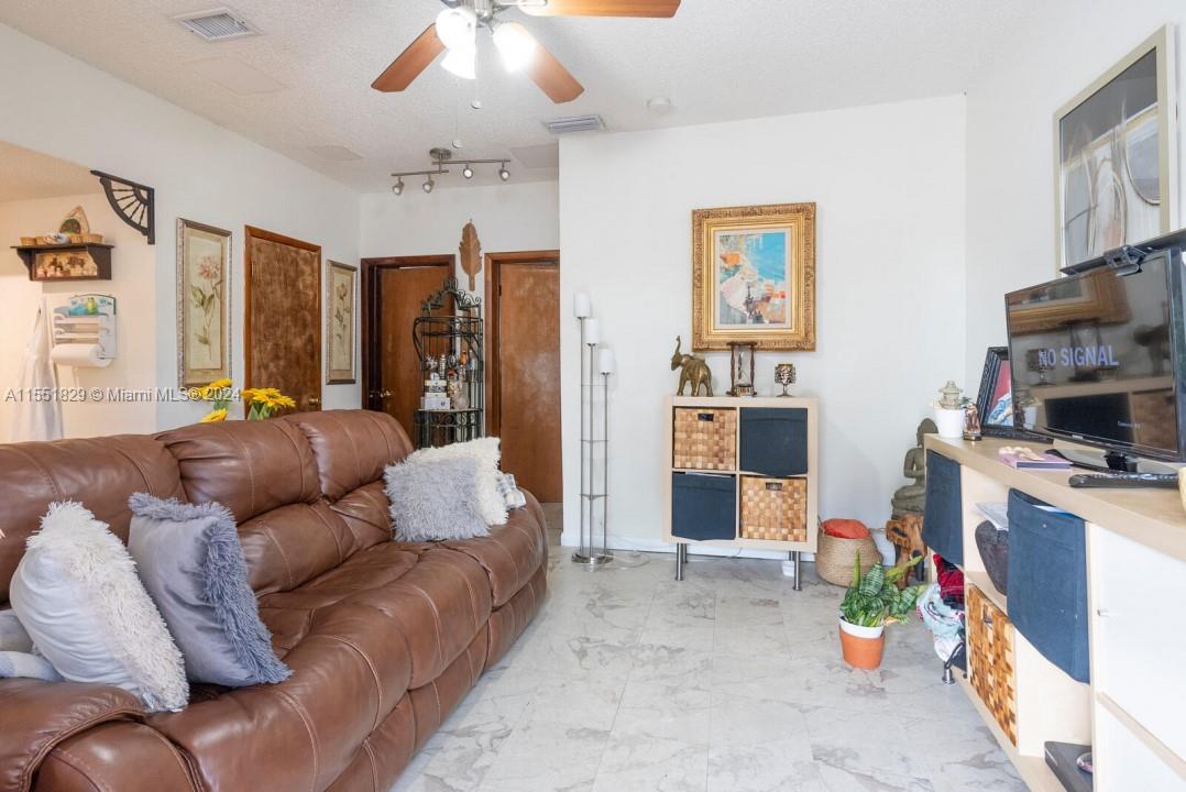 AUBURNDALE AMD - Residential Income