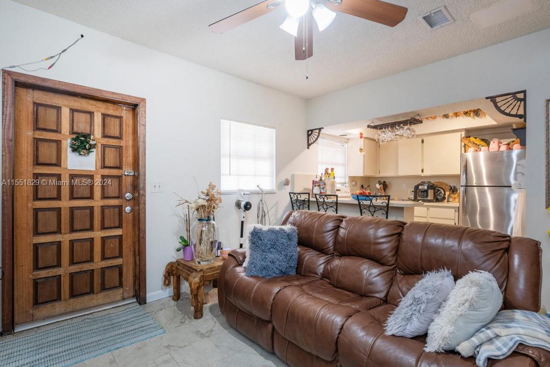 AUBURNDALE AMD - Residential Income