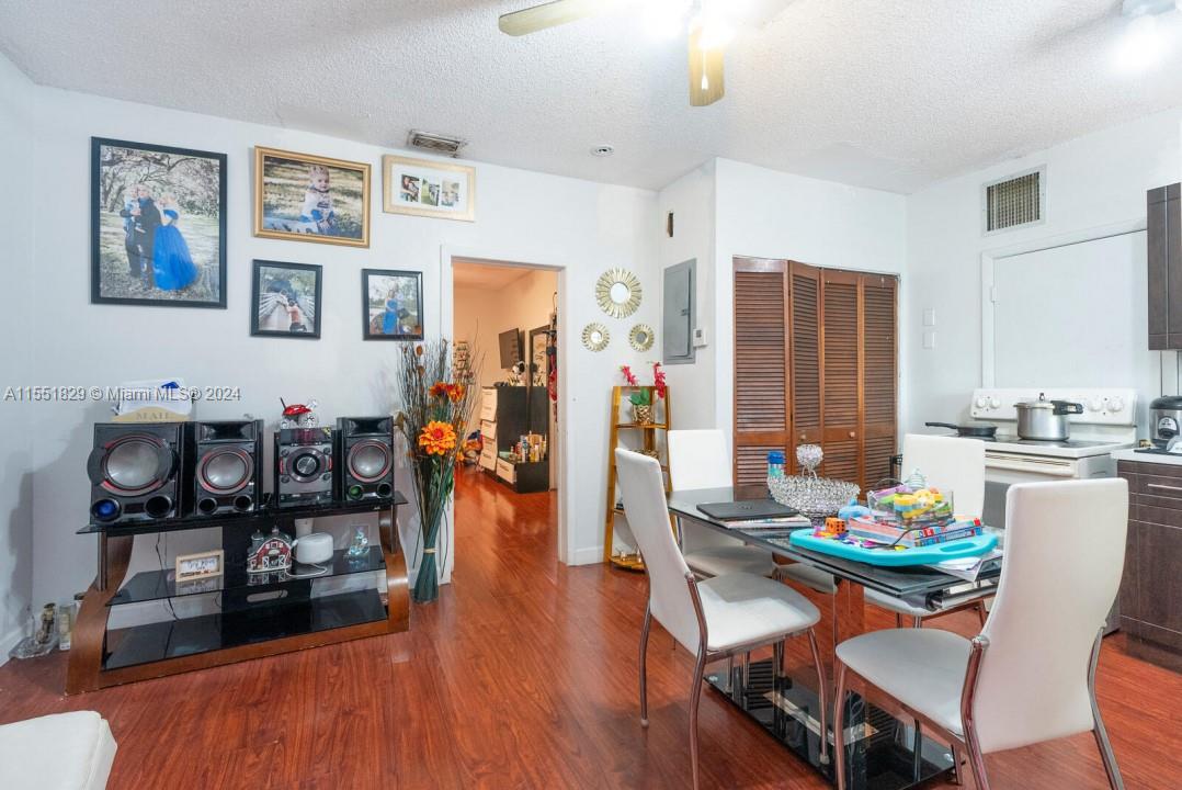 AUBURNDALE AMD - Residential Income