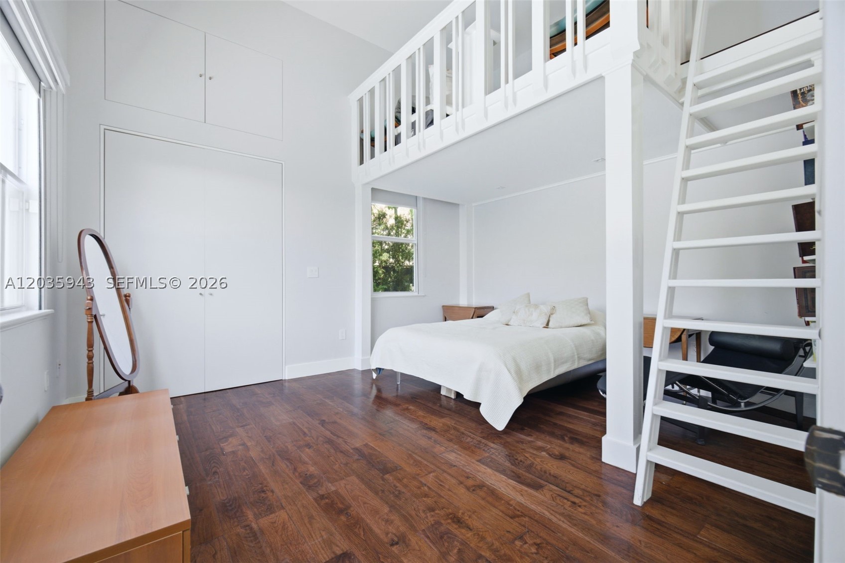 THREE ISLANDS 3RD SEC - Residential