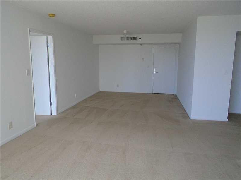 PARC CENTRAL AVENTURA EAS - Residential Lease