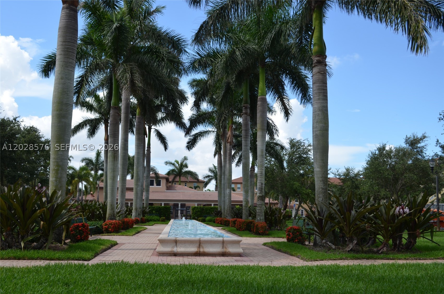 MEADOW PINES - Residential Lease