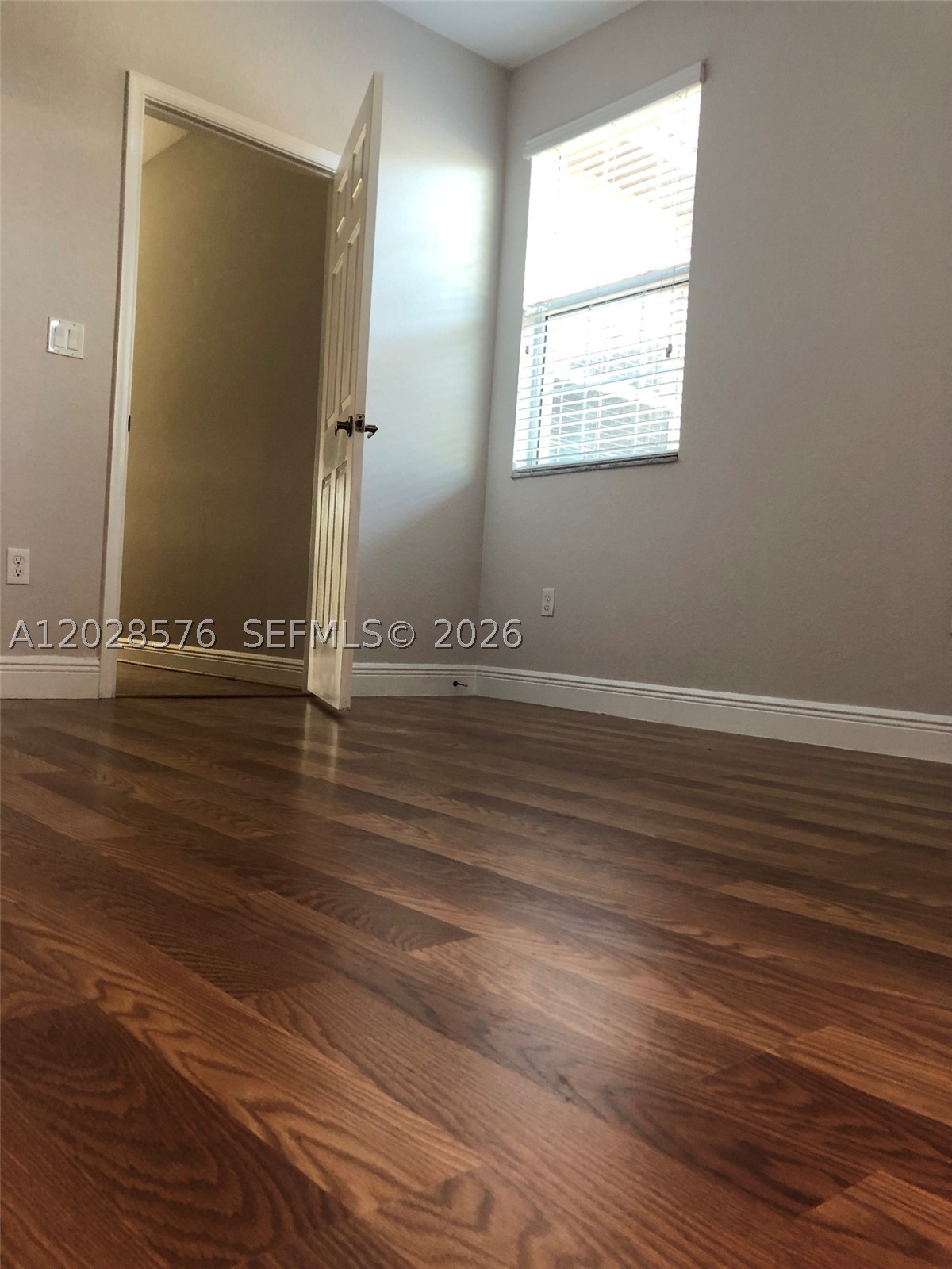 MEADOW PINES - Residential Lease