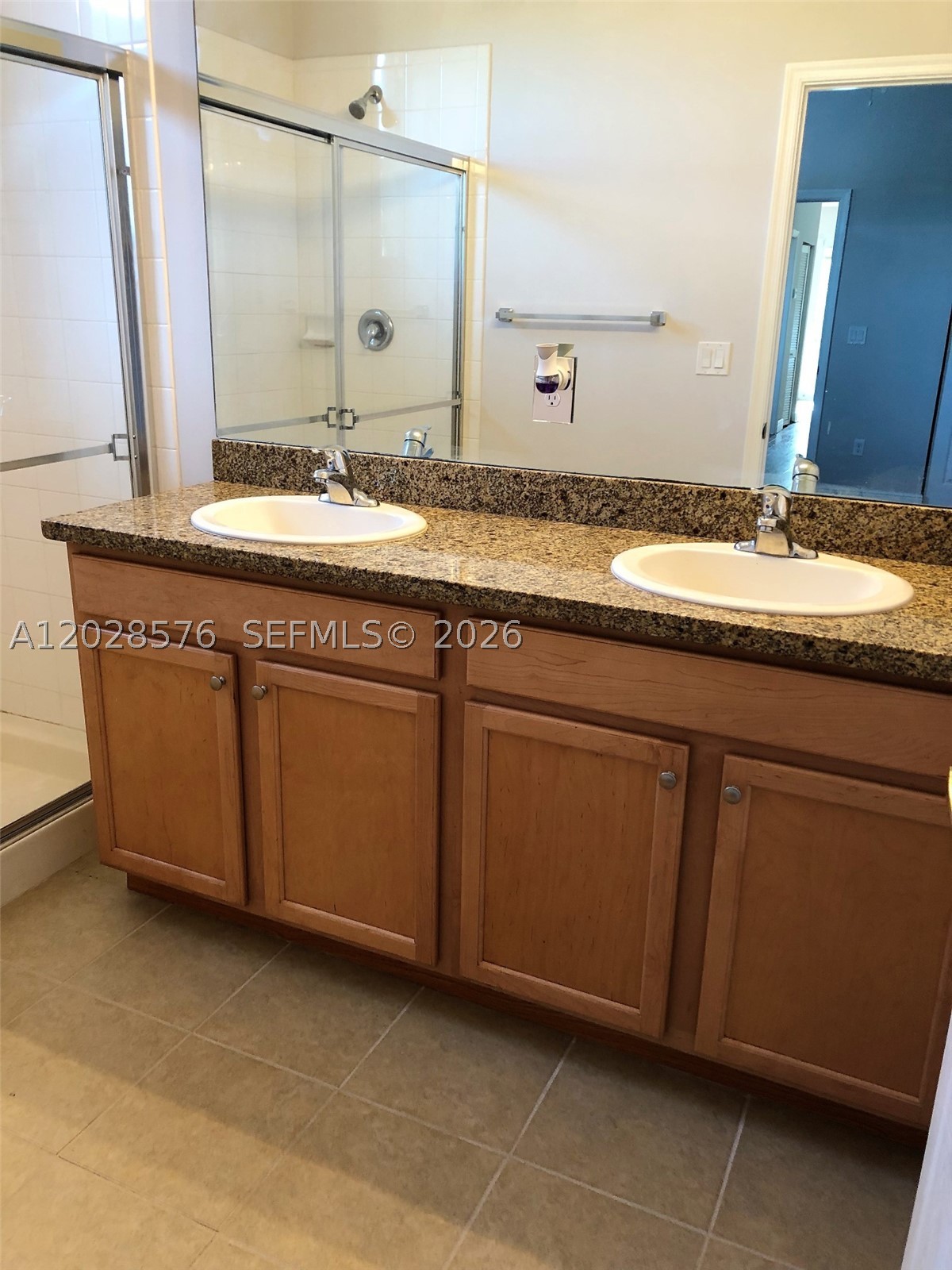 MEADOW PINES - Residential Lease