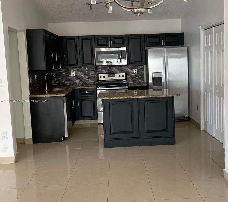 DEERWOOD ESTATES - Residential