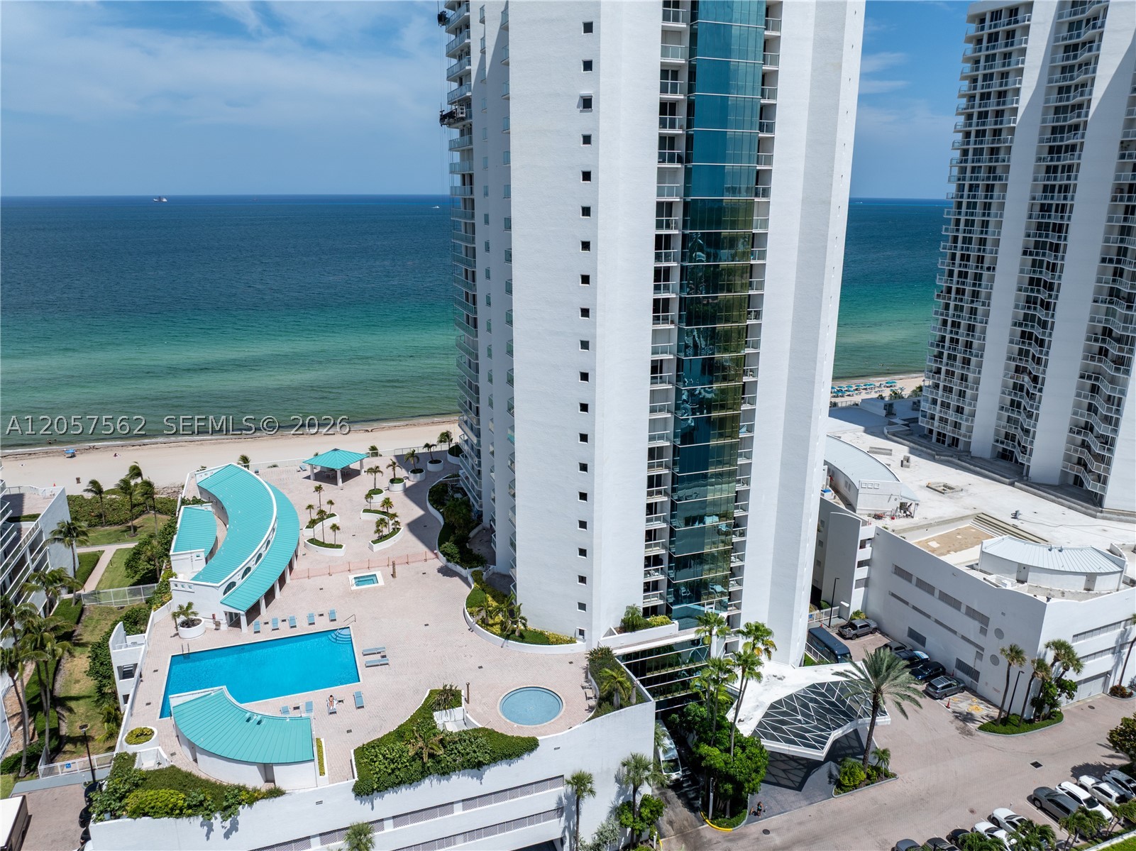 OCEANIA II CONDO - Residential
