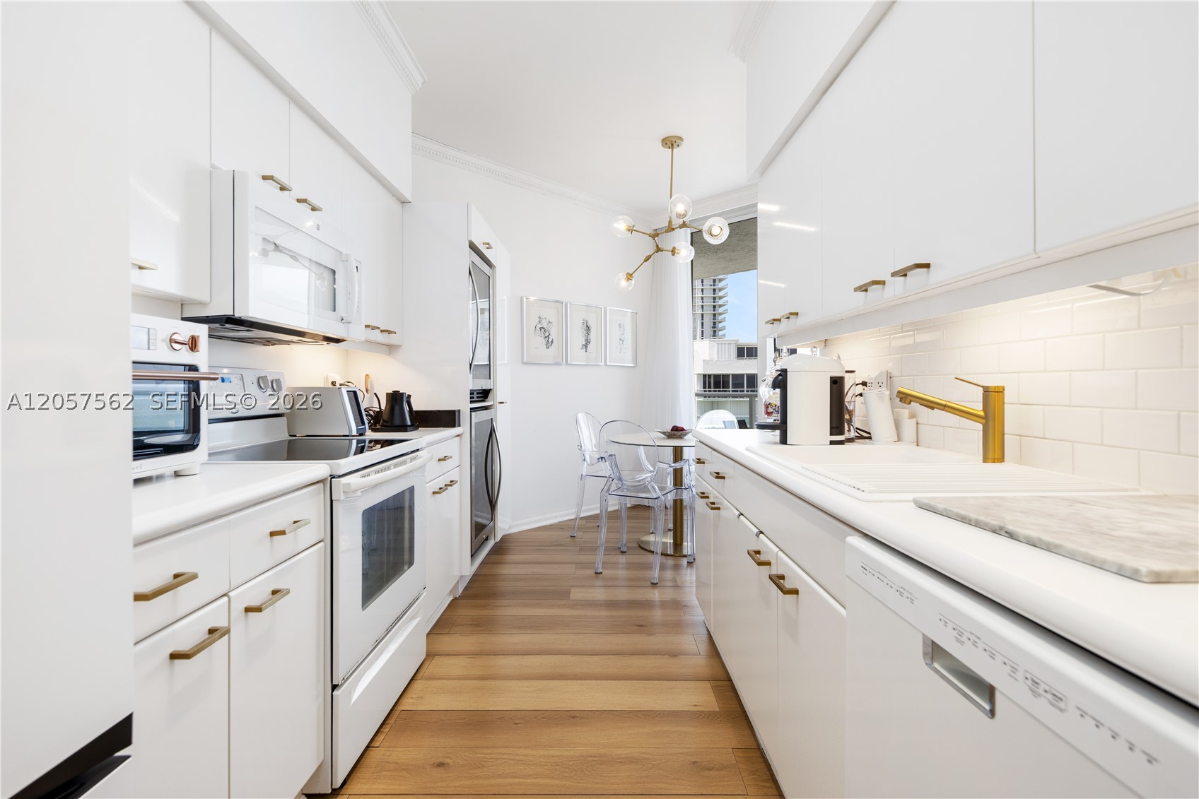 OCEANIA II CONDO - Residential