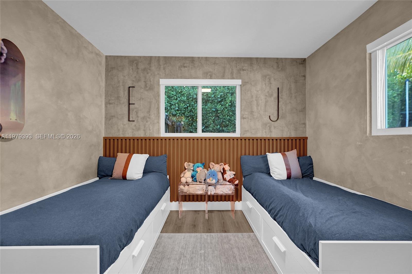 SKYKNOLL ESTATES REPLAT - Residential
