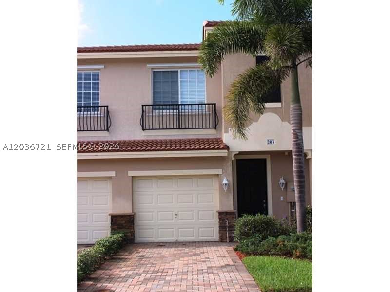 Las Brisas - Residential Lease
