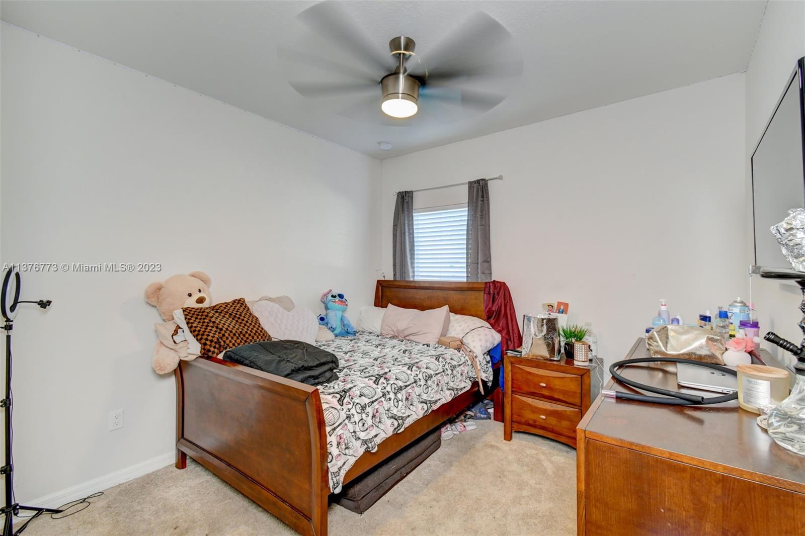 MAGNOLIA SQUARE - Residential