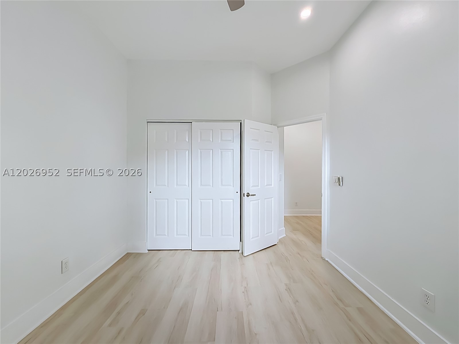 EMERALD COURTS - OPAL CRE - Residential