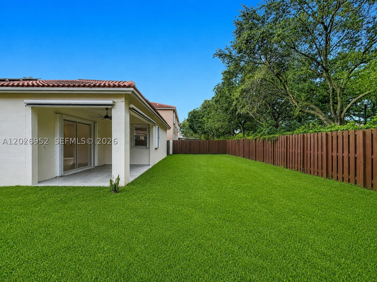 EMERALD COURTS - OPAL CRE - Residential