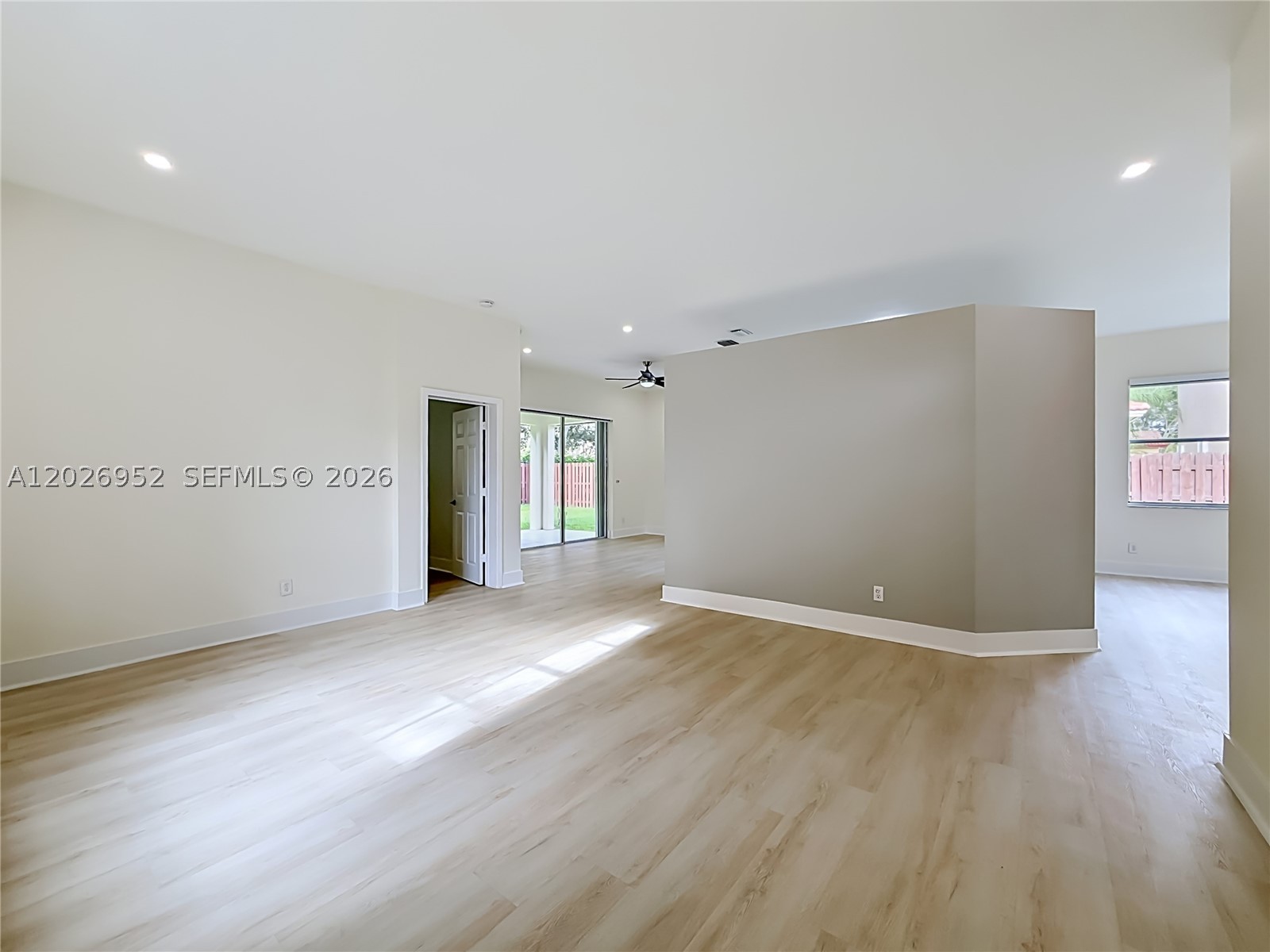 EMERALD COURTS - OPAL CRE - Residential