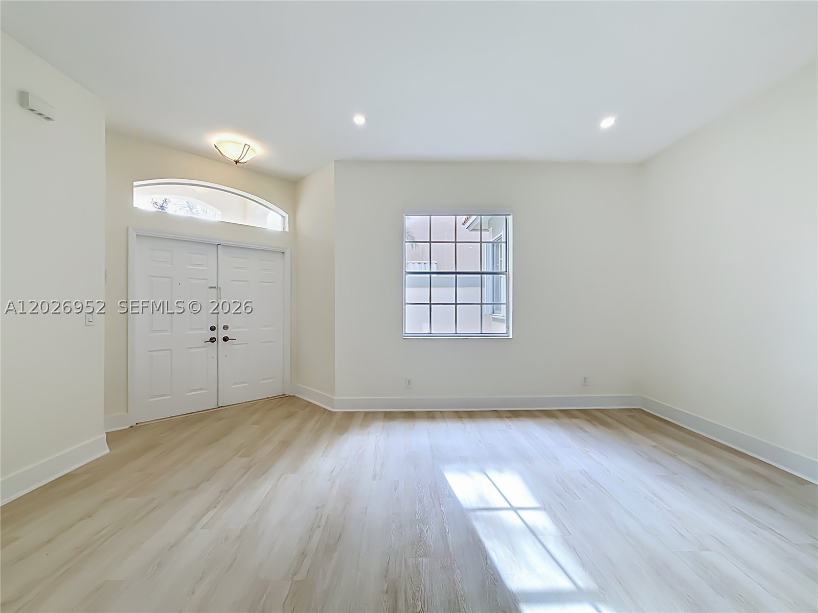 EMERALD COURTS - OPAL CRE - Residential
