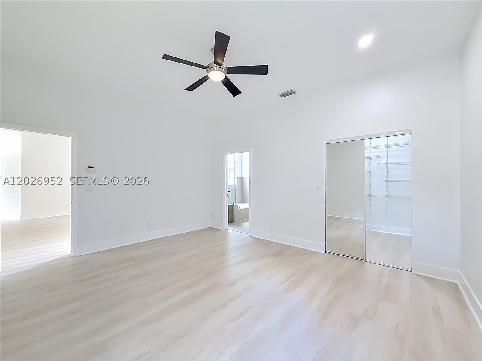 EMERALD COURTS - OPAL CRE - Residential