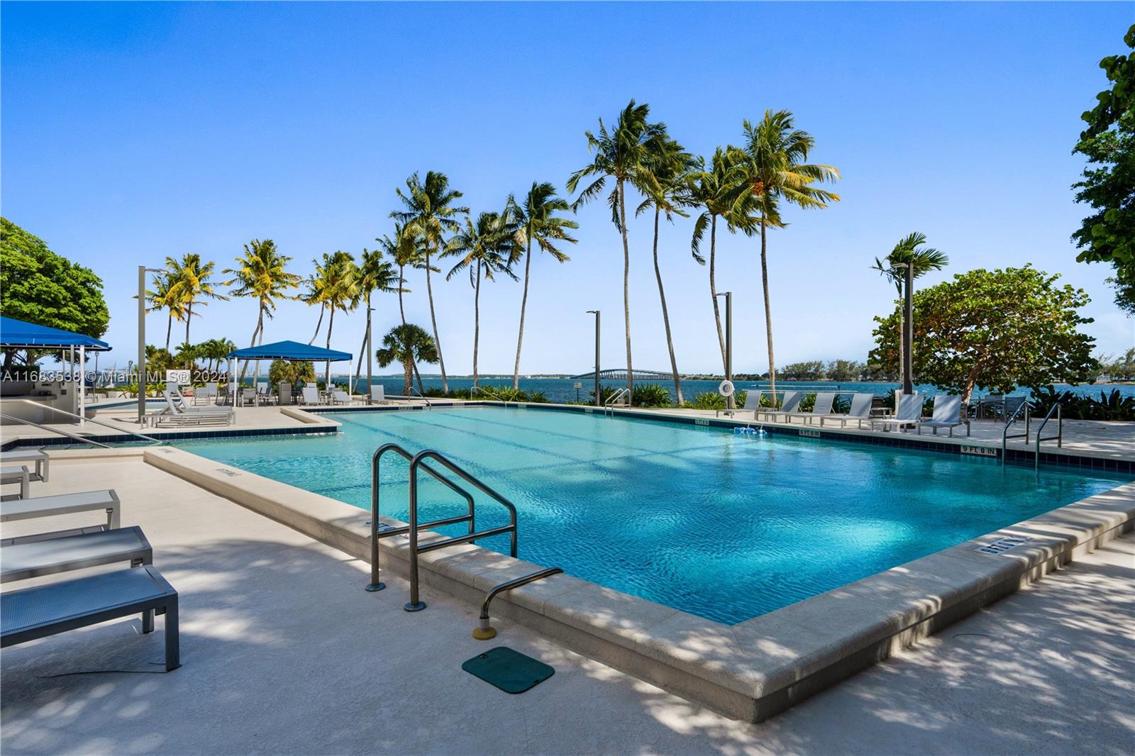 BRICKELL BAY CLUB CONDO - Residential Lease
