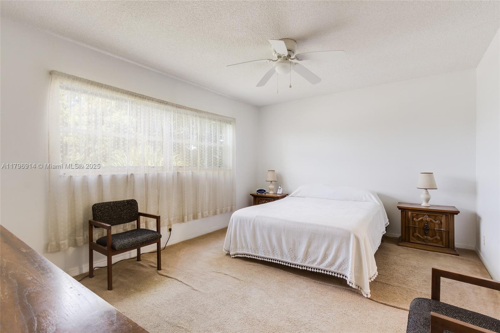 ORIOLE GOLF & TENNIS CLUB - Residential