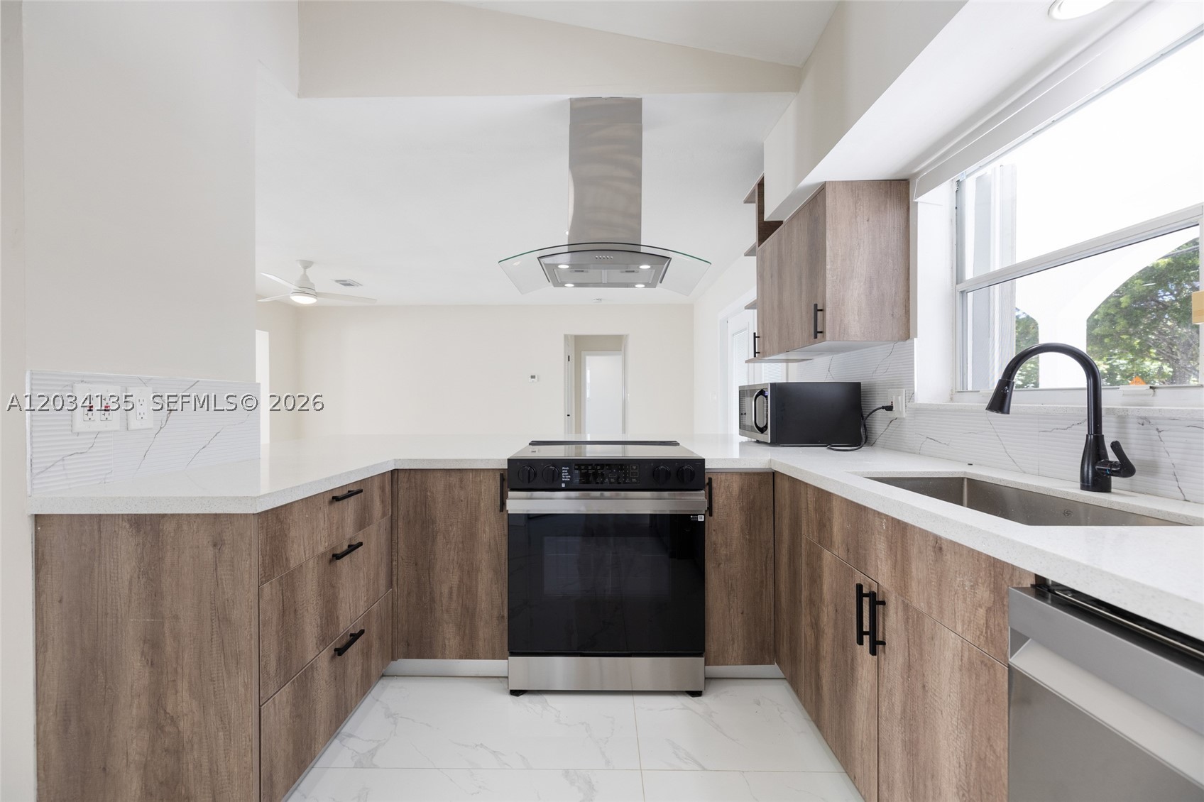 COVE 3RD SEC - Residential Lease