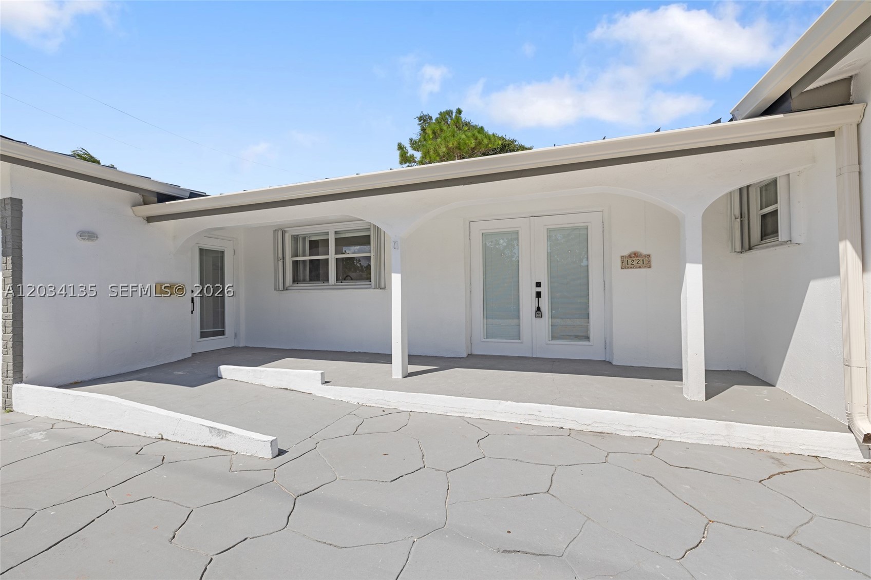 COVE 3RD SEC - Residential Lease